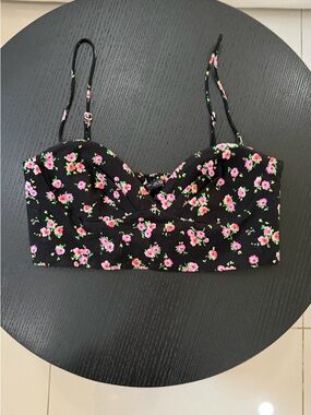 Zara Black Cropped Floral Camisole with Pink Roses